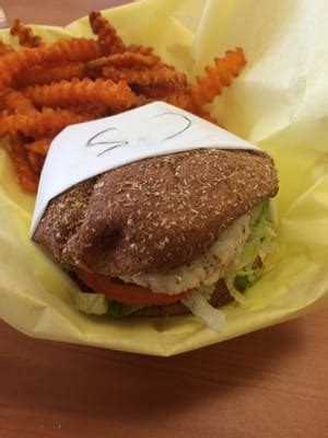 Tx burger needville  Open
