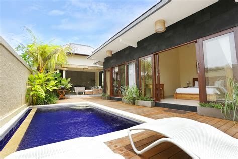 Uma bingin villa  Book on Booking