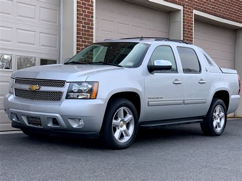 Used chevy avalanche Used