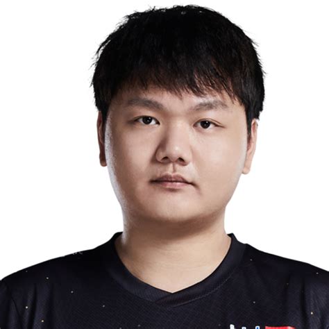 Uzi leaguepedia  Chovy got his LCK 300 wins on the same day