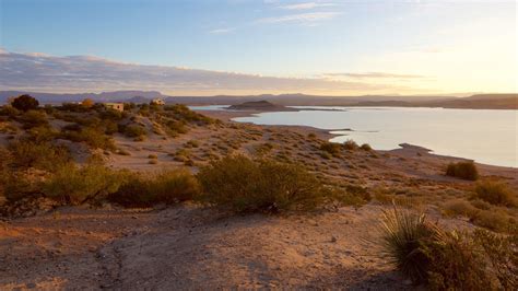 Vacation rentals elephant butte nm  Each Park Model Rental features everything you’ll need during your stay! Queen-size