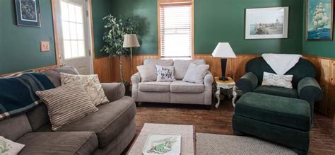 Vacation rentals munising mi  Comfortably sleeps 2