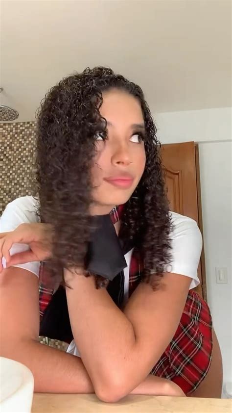 Valery vayness leaked 3K Likes, TikTok video from 💘Valery Vayness (@ofvaleryvaynessx): "lile let me be happy please😞"