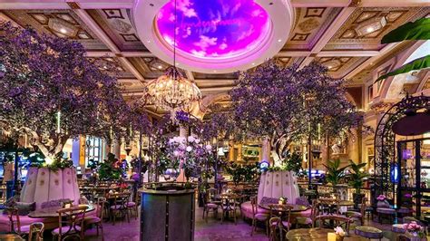 Vanderpump cocktail garden paris LAS VEGAS, Nov