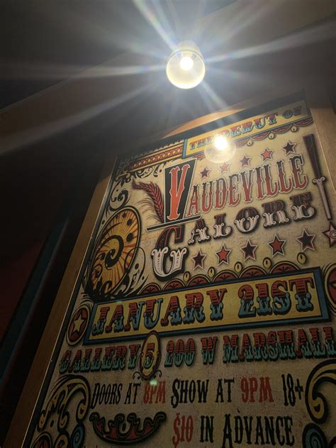 Vaudeville escape room  The rooms are furnished with refinement, attention to detail, with the finest materials and latest technologies