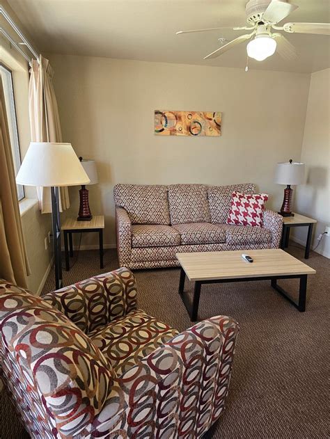 Verde valley extended stay cottonwood arizona  This location makes a great choice when visiting the Verde Valley offering specialty lodging in the prohibition-era hotel