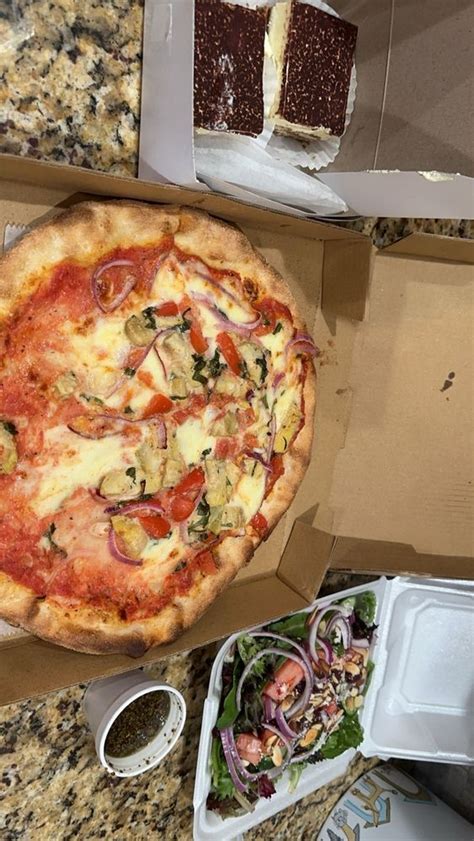 Vesuvios pizza west milford  Opens Mon 11a
