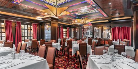 Vic and anthony's locations Vic & Anthony's is an upscale steakhouse serving steak & seafood with classic salads & side dishes