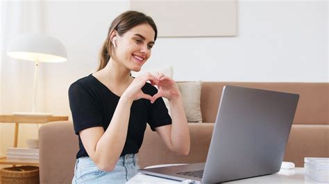 Video dating coomingle  This open-ended platform offers 22 gender options, 12 orientation options, and the ability to share your pronouns and views on monogamy on your dating profile