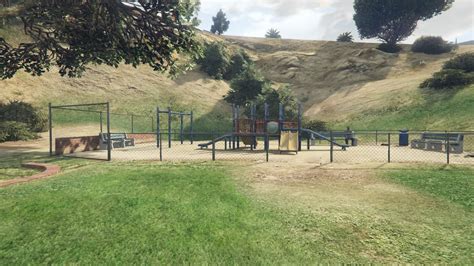 Vinewood hills dog exercise park  Skate Park 5: La Mesa, underneath the overpass