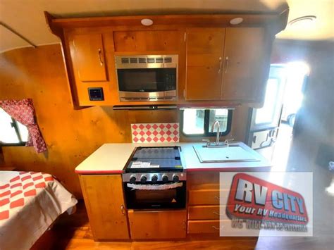 2024 Vintage Cruiser 19CSK Travel Trailer - RV Review: Camping World