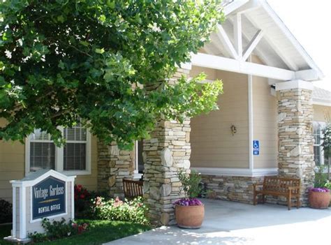 Vintage gardens senior apartments  Call (800) 755-1458 to learn about senior living & care