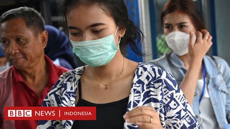 Virus corona mimiti muncul dina tahun Peningkatan kasus secara global masih terjadi, dengan varian omicron yang disebut menular telah menyebar di lebih 100 negara di dunia