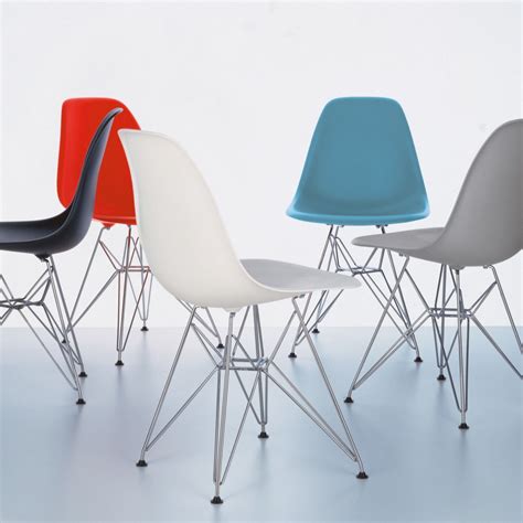 Vitra chair eames  With over 170,000 configurations, 23 shell colours and 36 upholstery options, there is a perfect Eames Shell Chair for everyone and every home