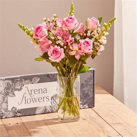 Waitrose letterbox flowers  Box size: 3