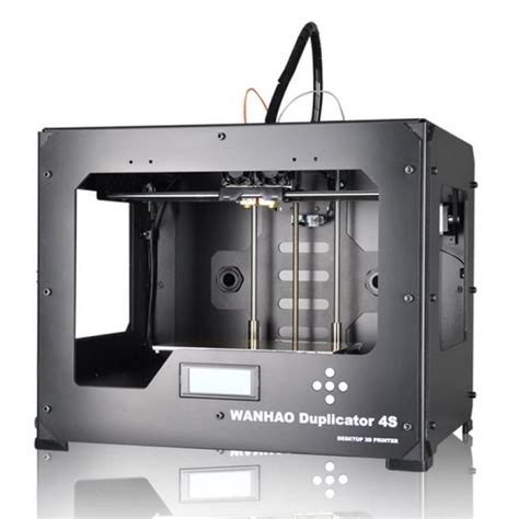 Wanhao duplicator 4 software  - 2 x filament tubes 2 rollen met fillament (afhankelijk van uw bestelling) Power Supply en 220 V snoer USB kabel 1 rol schilderstape 2Gb SD Geheugen kaart met ‘ready to print’ 3D ontwerpen USB Stick met