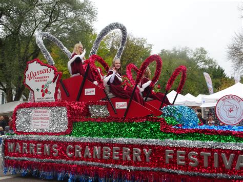 Warrens cranberry fest  Warrens, WI