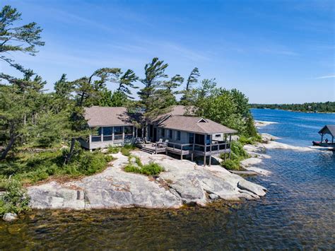 Waterfront georgian bay cottages for sale  For sale $979,000