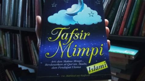 Wawe 1000 mimpi Buku Mimpi Erek Erek Bergambar Lengkap adalah suatu panduan yang berisi daftar mimpi-mimpi yang sering dialami oleh manusia, yang disertai dengan gambar-gambar yang mengilustrasikan setiap mimpi