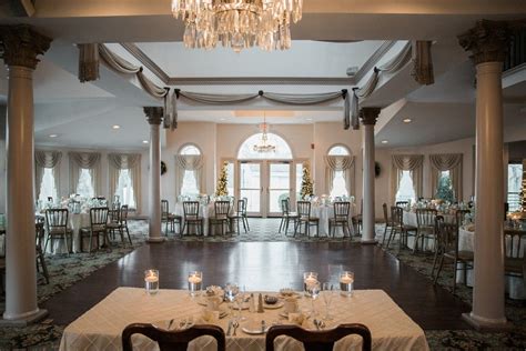 Wedding venues in frederick  Our professional management gives careful thought to the details of every occas