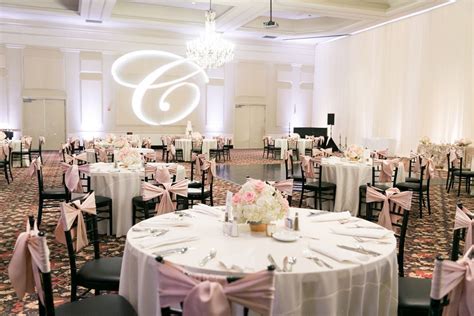 Wedding venues in grand prairie tx  Just thirty minutes outside of downtown Houston, this majestic property offers a scenic and secluded sanctuary for gatherings of all styles and sizes