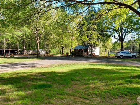 Wendy oaks rv resort florence ms  4160 Highway 49 S Florence, MS 39073-8045