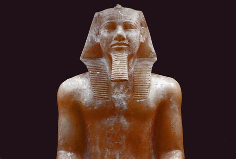 Where was akhenaten buried  In the 17th year of his reign, King Akhenaten died