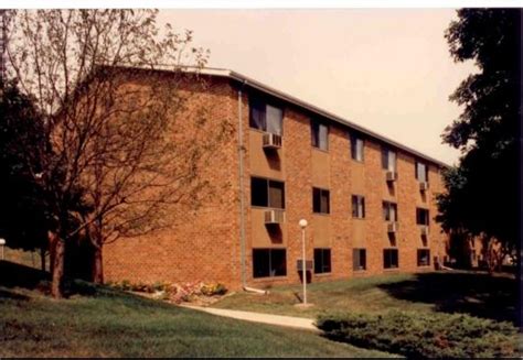 Whittier apartments sioux city  2 Beds, 1-2 Baths