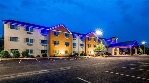 Wittenberg wi hotel  Grocery