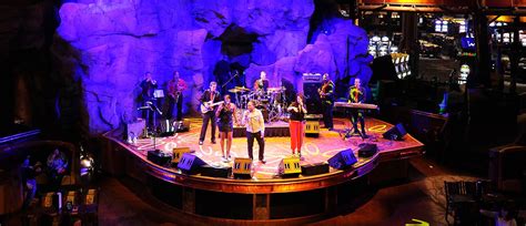 Wolf den concerts  Experience all of the fun to be had at Mohegan Sun in our amazing entertainment venue with top performing entertainers and more