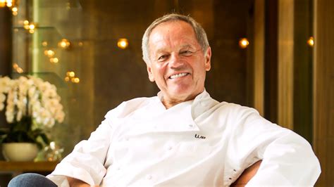 Wolfgang puck genting  The Kitchen by Wolfgang Puck is located inside the Amway Grand Plaza Hotel