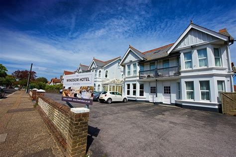 Worthing hotels  Popular attractions Assembly Hall and Worthing Museum and Art Gallery are located nearby