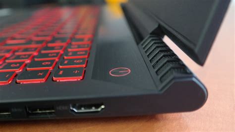 Y520  With prices starting at around $750, it is very affordable by gaming notebooks’ standards