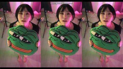 Yoon froggy twitch  🎦 CLIP MIRROR: PaceID not working