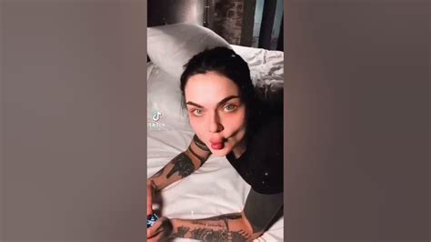 Zusjeofficial nudes zusjeofficial nude OnlyFans, Instagram leaked photo #1