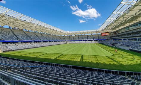 accommodation near bankwest stadium <i> Hotels near CommBank Stadium</i>