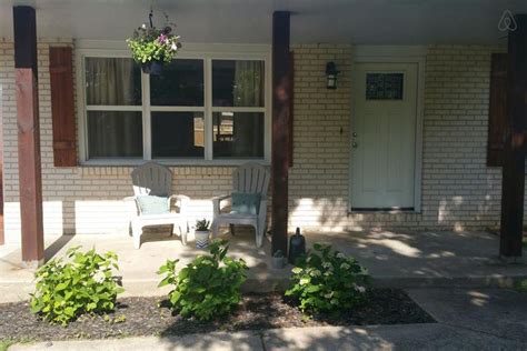 accomodation pet friendly mansfield  $113+