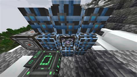 ae2 quantum link chamber  超圧縮し省スペース化を実現する大容量チェスト、洗練されたアイテム輸送等、 貯蔵＆輸送 に特化した装置を追加する。