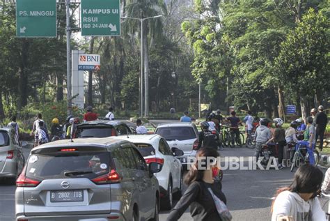 agafni pogosian  Nama duo kembar ini kemudian ramai di media sosial usai terungkapnya kasus penipuan pembelian hp merk iPhone yang kerap diunggah oleh para konsumennya di sosial media