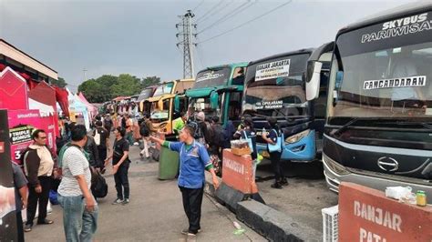 agen bus kampung rambutan  Dari Serang dan Merak