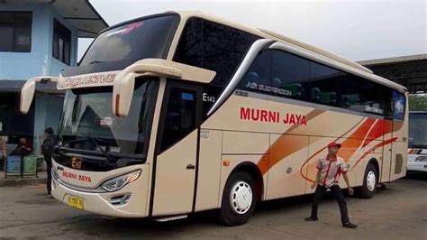 agen bus sinar jaya pulo gebang Bus Sinar Jaya Jakarta Purwodadi melalui rute Jakarta – Kendal – Semarang – Purwodadi, menghadirkan kelas bus Executive dengan fasilitas seat 2-2, kapasitas 43, AC, reclining seat, dan stopkontak