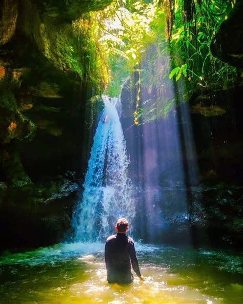 air terjun sarang walet Sama seperti Air Terjun Pria Laot, Goa Sarang juga terletak di Pulau Weh