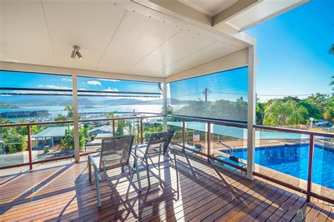 airlie beach apartments for sale  Domain has 37 Apartments for Sale in Airlie Beach, QLD, 4802 & surrounding suburbs