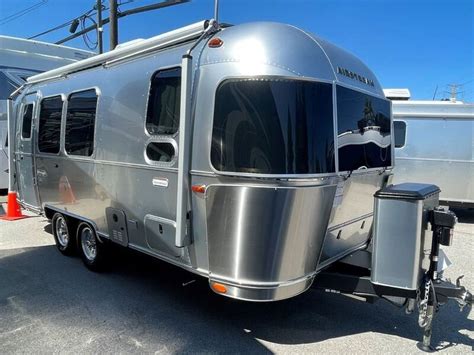 airstream trailer for sale  Mark Bowen from Bowen Water Heater Co helped them to create the first hot water system for a trailer