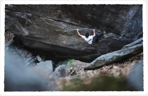 alphane v17  In December, he redpointed V15 and flashed V13/14 in a single day