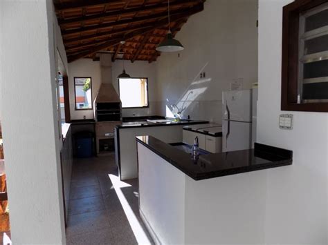 aluguel de espaço para churrasco na ilha do governador  Este lindo apartamento está disponível para locação com uma área útil de 55m², o imóvel conta com 1 banheiro social e 2 dormitórios espaçosos