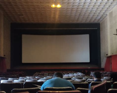 ananthaveera theatre kalpetta today movie  State : City : AT Ananthaveera Theatre Kalpetta, Kerala JT Jaithra Theatre Kalpetta, Kerala MT Mahaveer Theatre