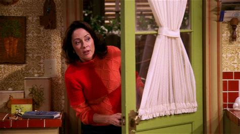 angelina on everybody loves raymond  Everybody Loves Raymond - Se1 - Ep05 - Look, Don't Touch HD Watch HD Deutsch