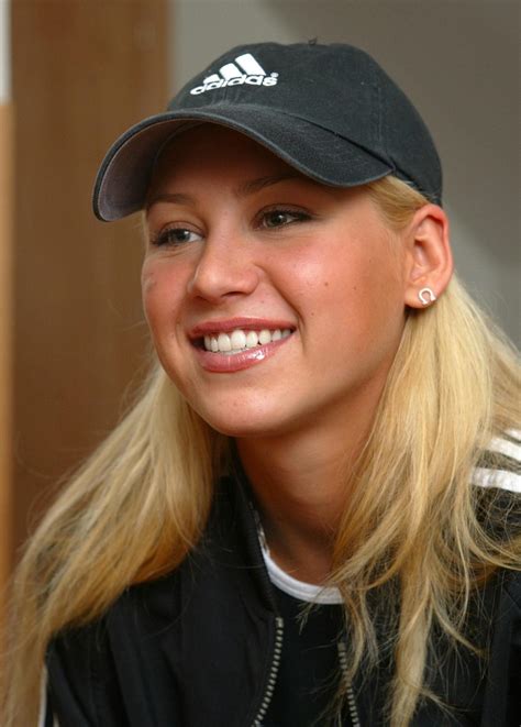 anna kurnikowa 2020  No surprise that Anna Kournikova was an absolutely stunning pregnant woman