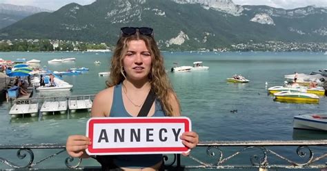 annonce trans annecy  Ils sont intimement reliés, connectés